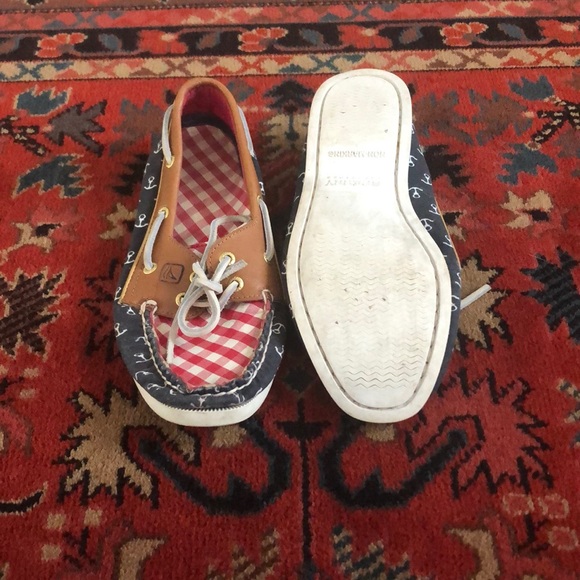 Sperry boat shoes - Picture 3 of 3